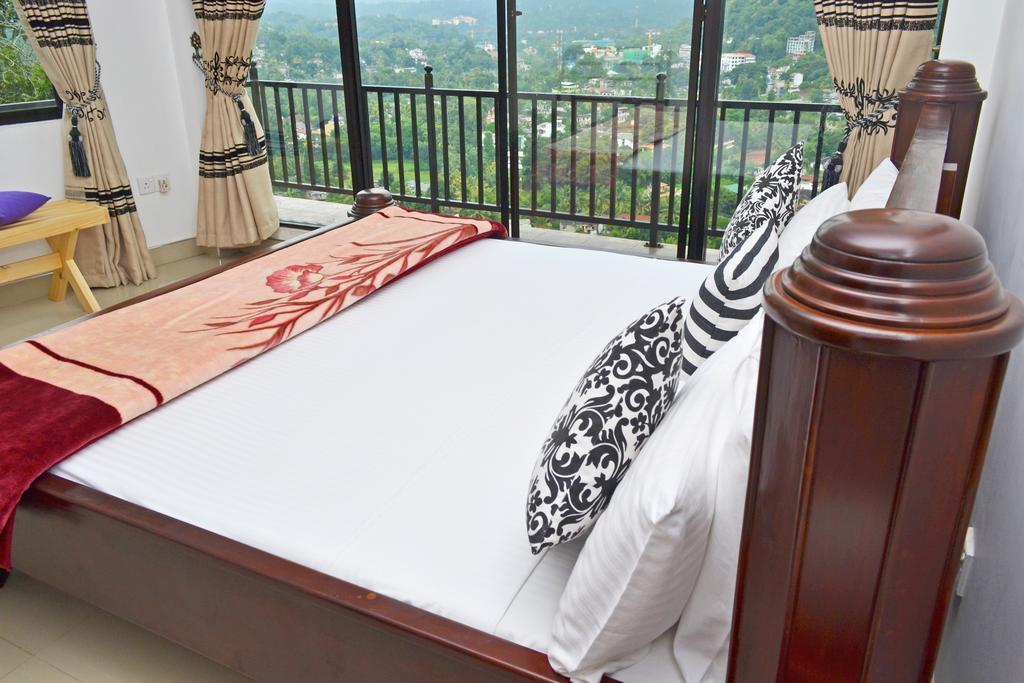 Bed and Breakfast Angel Tower Kandy Exterior foto